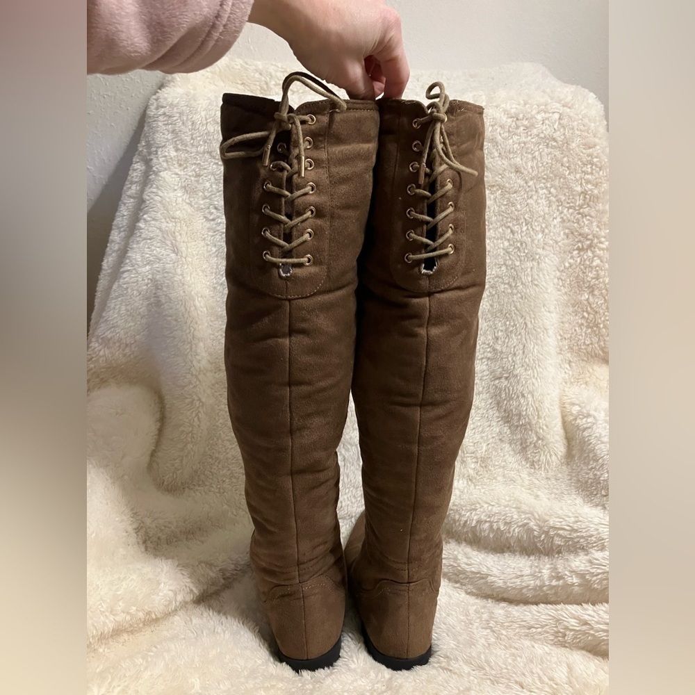 XOXO TRISHH2 Boots Faux Suede Over-The-Knee SlouchTaupe Size 7.5 - Picture 3 of 8